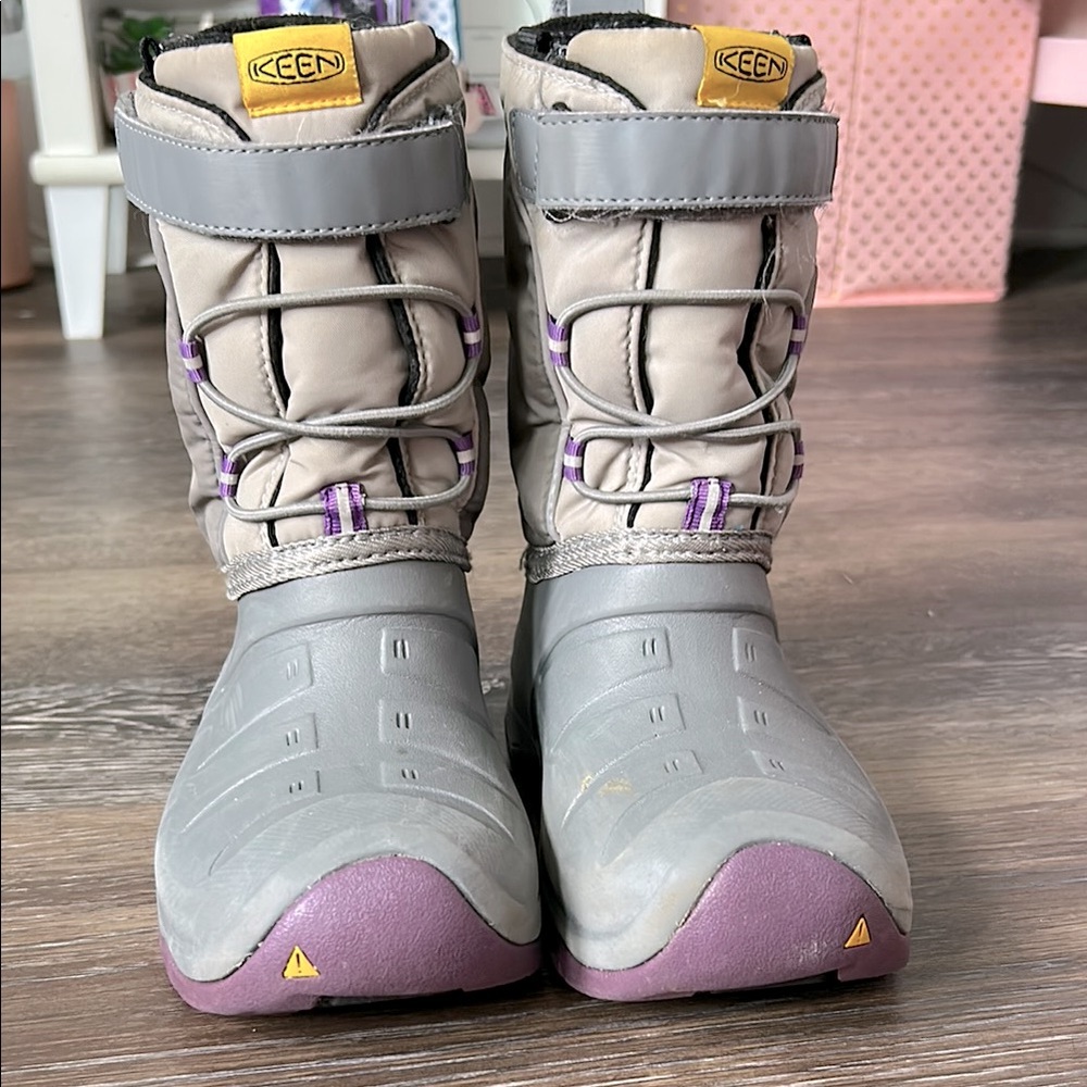 Keen Gray and Purple Rain & Snow Boots with Waterproof Design